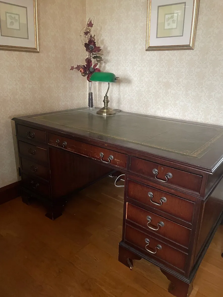 Executive Desk, Chair and Lamp - Image 3