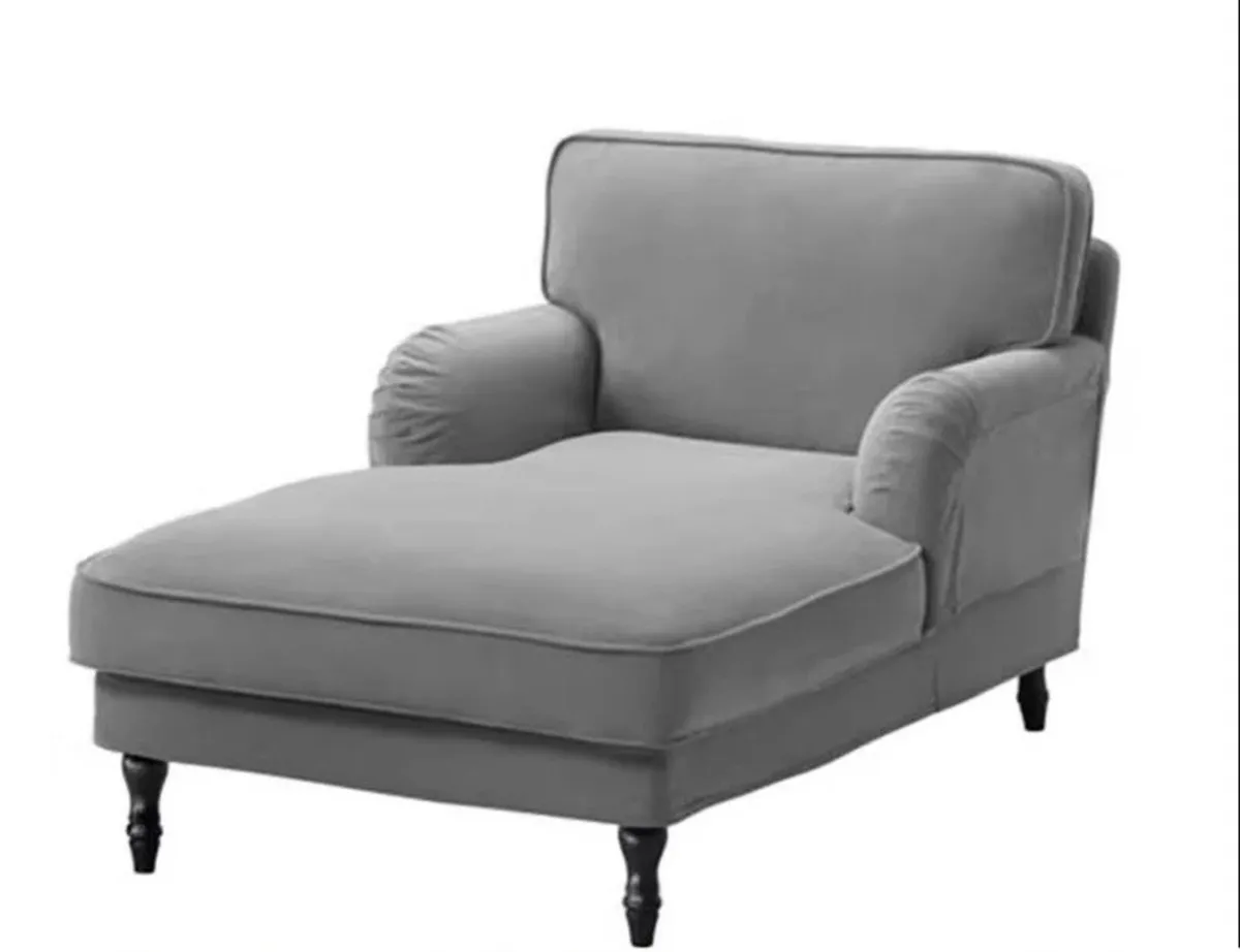 Chaise Lounge - Image 1