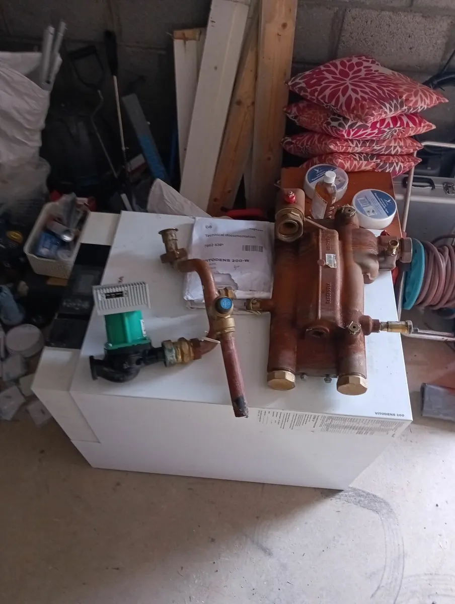Gas boiler - Image 3