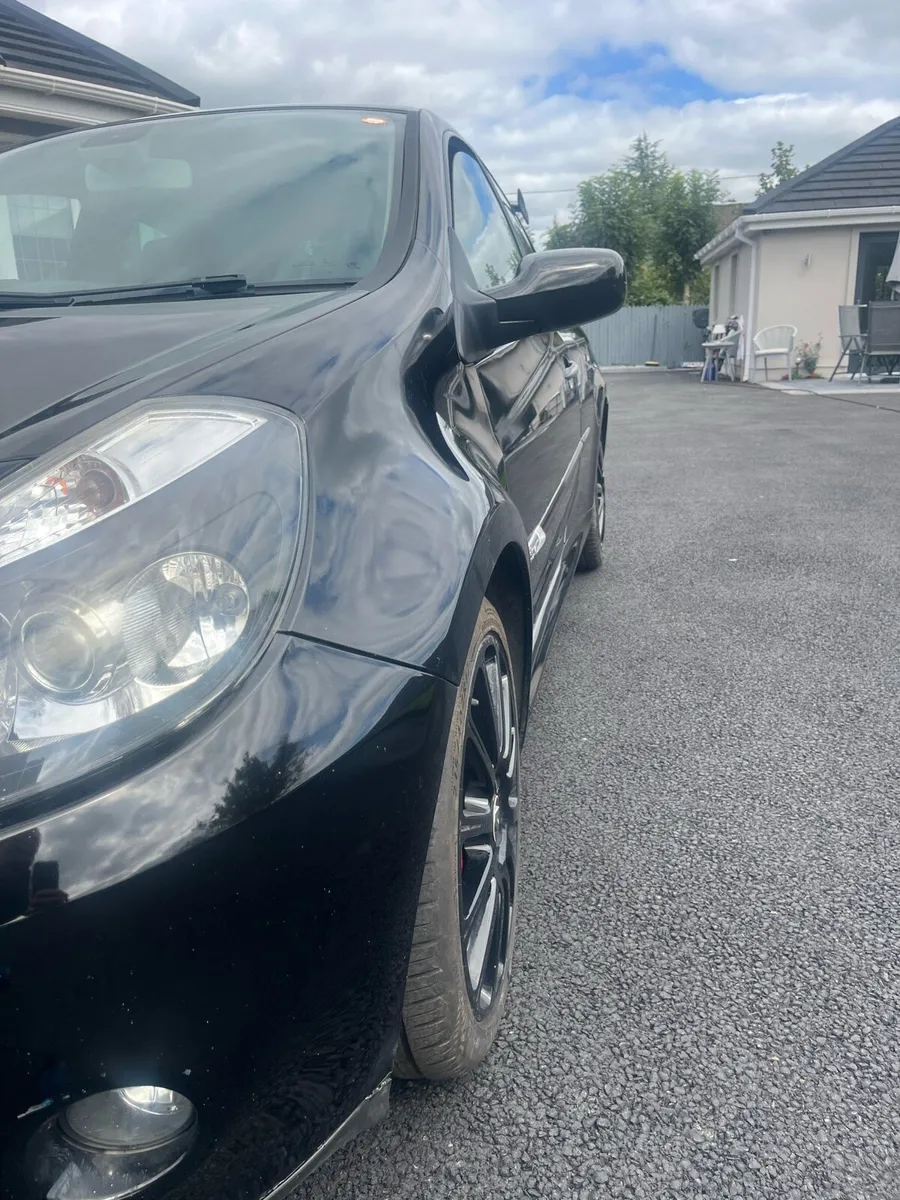 Clio Club Sport - Image 3