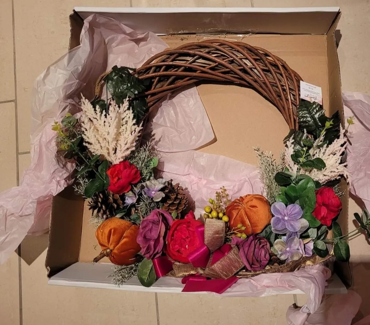 Large door wreath Brand new still in box - Image 1