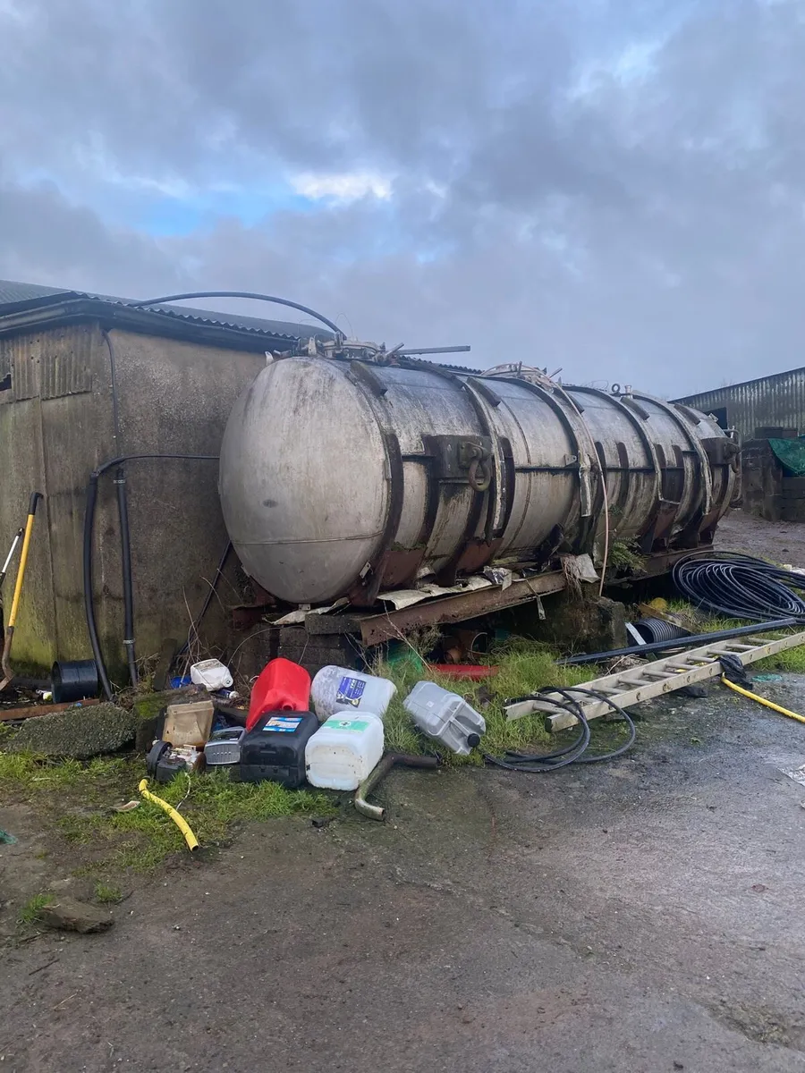Water storage tank - Image 3