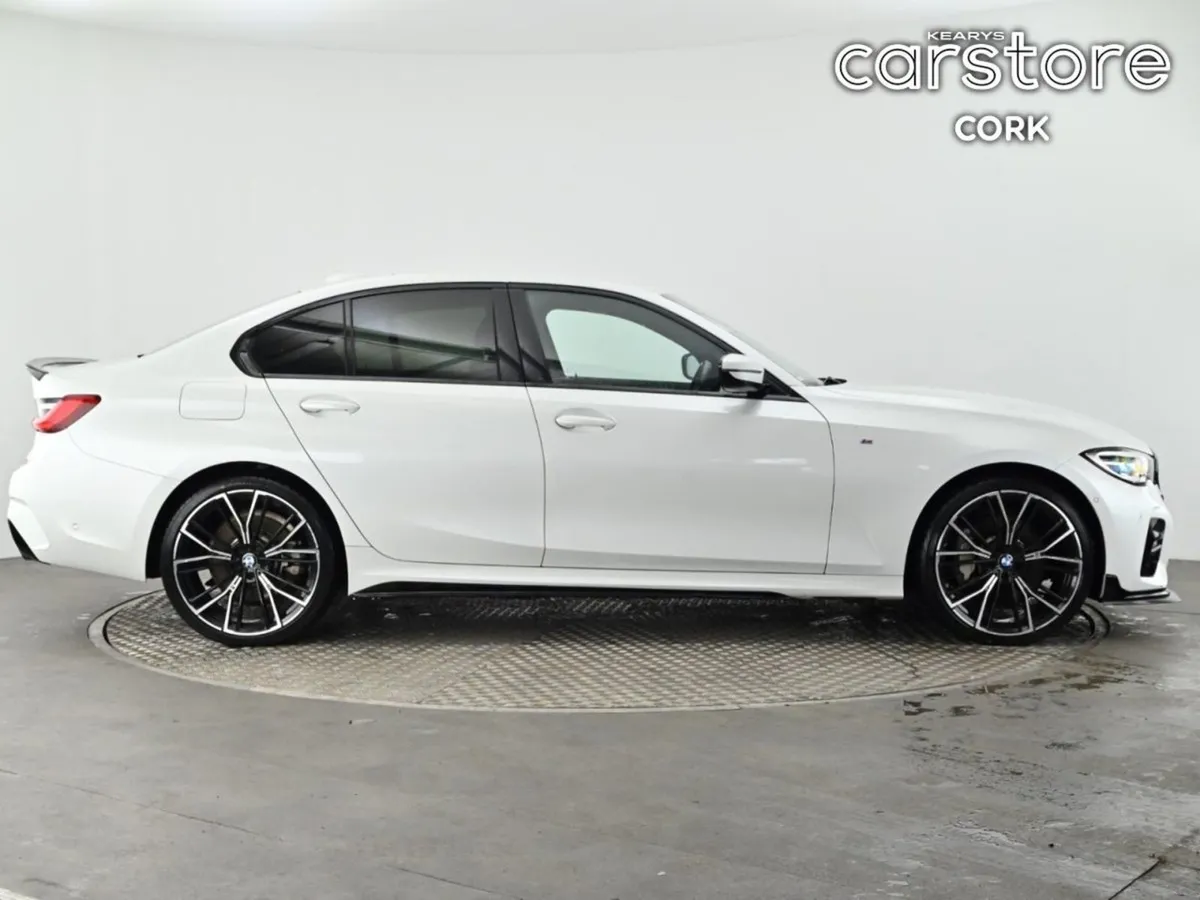 BMW 3 Series 330e M Sport Auto - Image 3