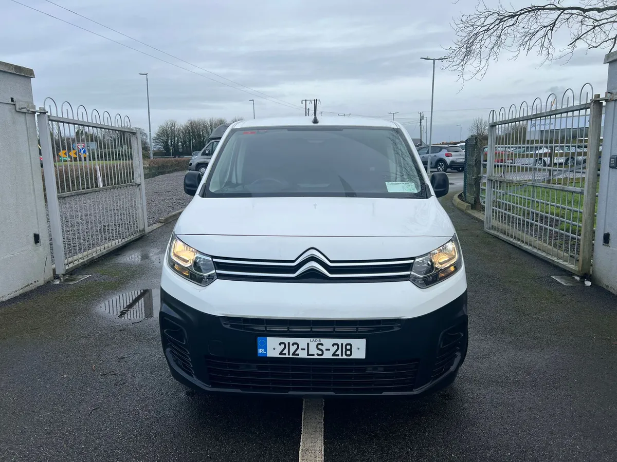 Citroen Berlingo LX Bluehdi 75 2021 - Image 2