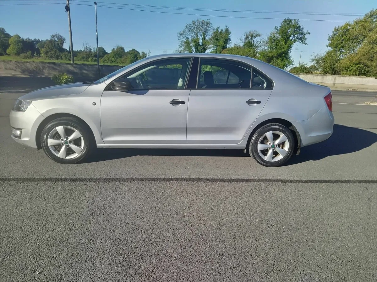 Skoda Rapid 2015 1.6TDI - Image 3