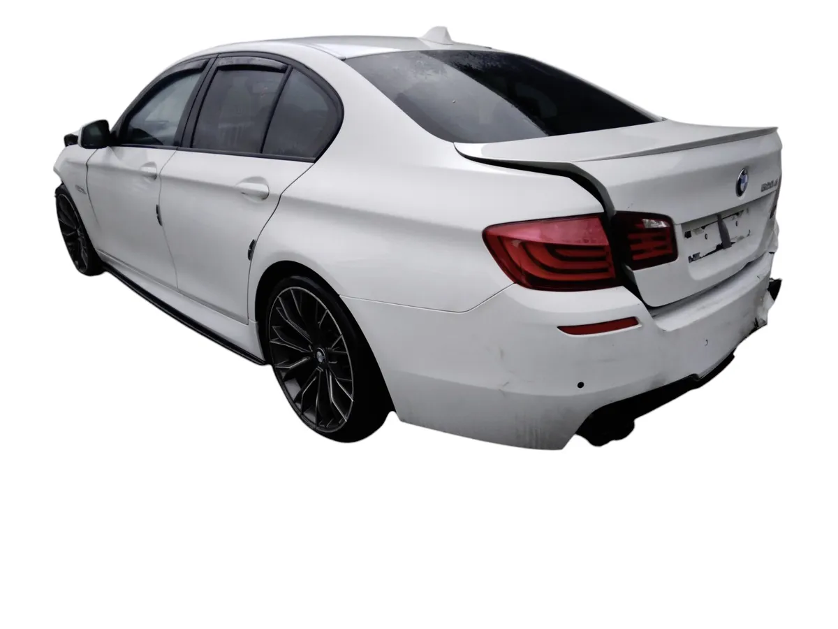 2011 BMW 5 SERIES F10 M For Breaking/Dismantling - Image 3