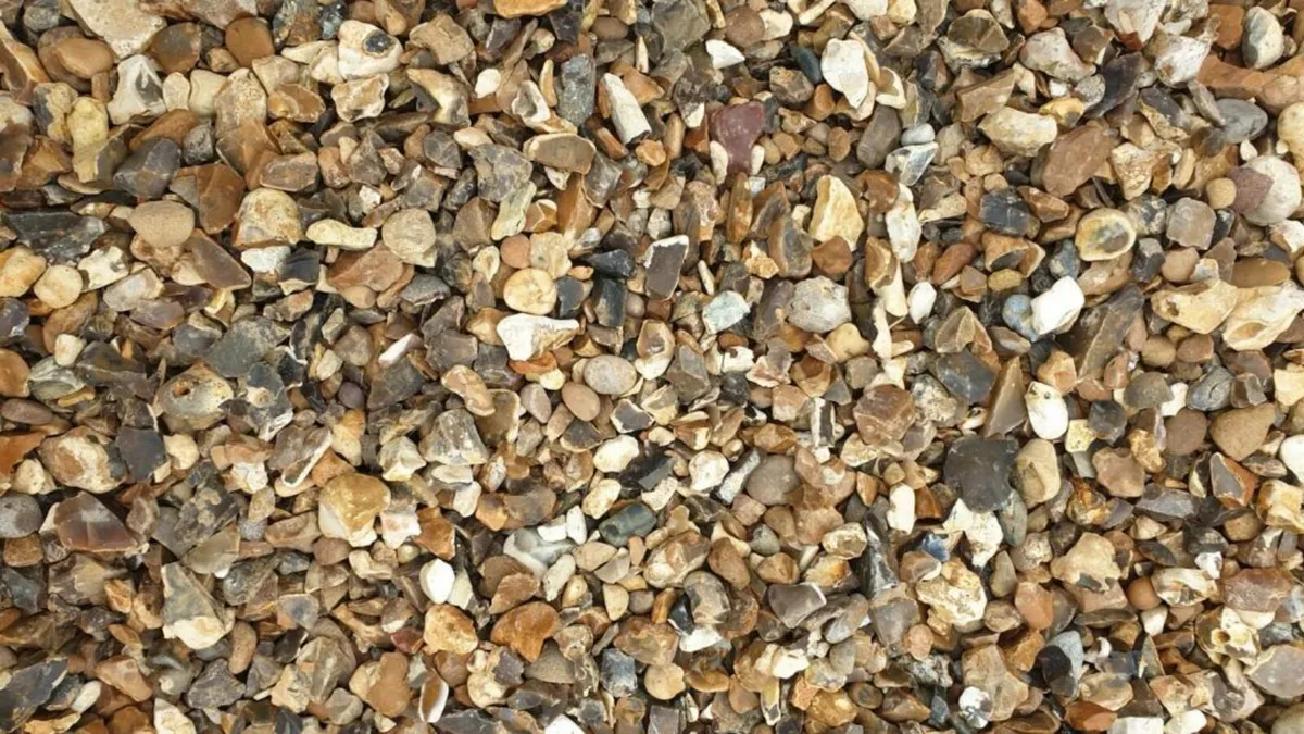 Decorative Stone Variety Of Colours available - Image 2