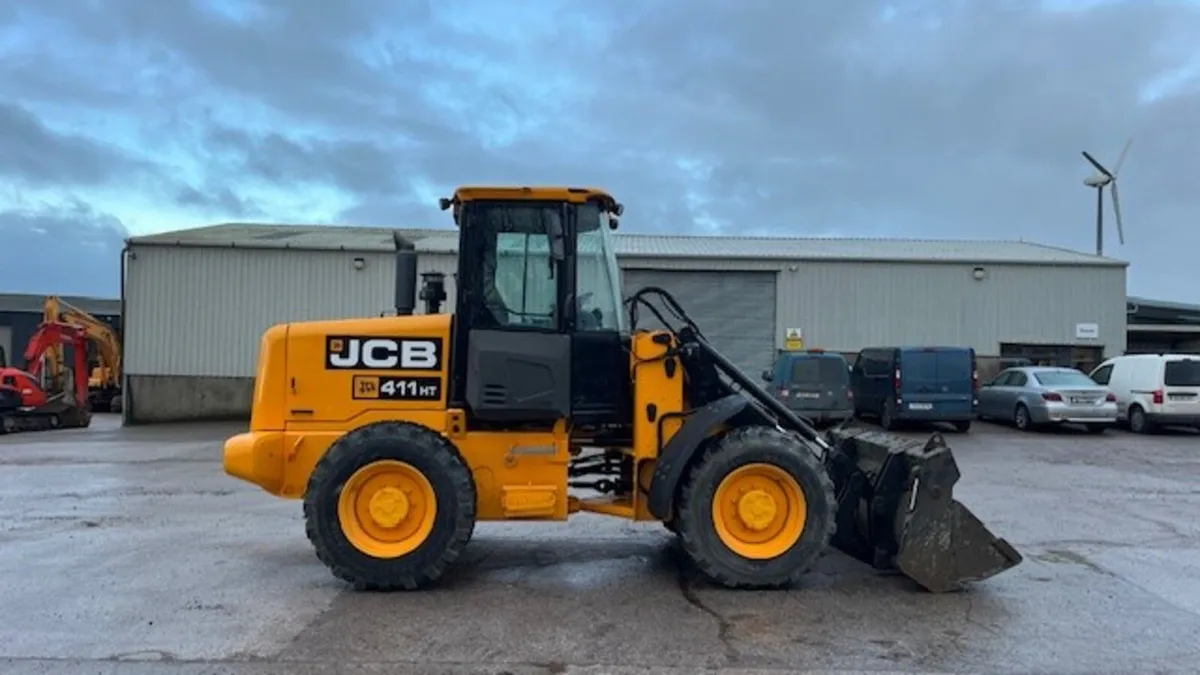 2013 JCB 411 - Image 3
