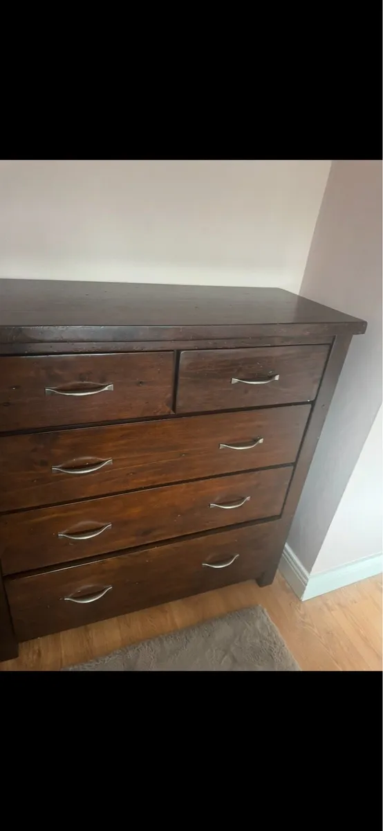 Chest of 5 drawers - Image 1