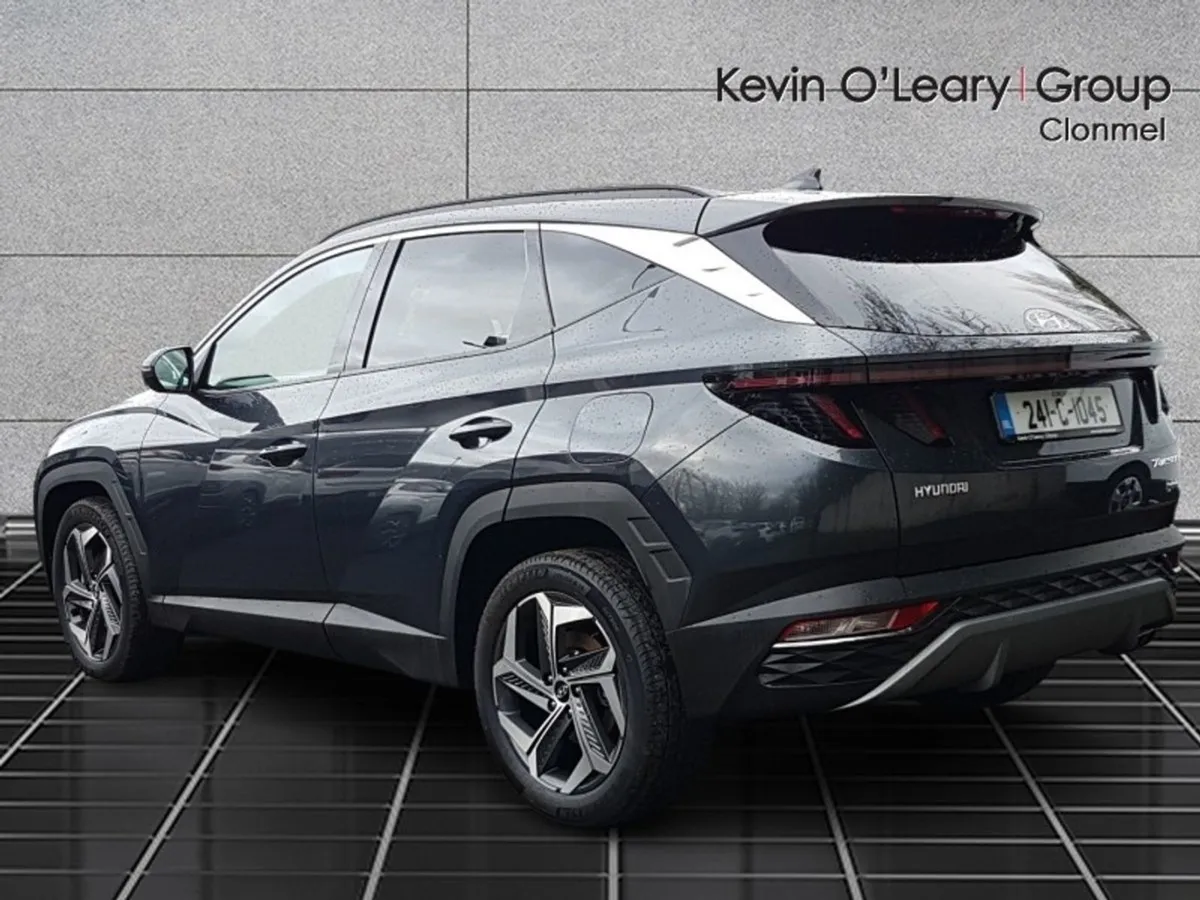 Hyundai Tucson 2WD Executive Plus HEV STG Auto - Image 4