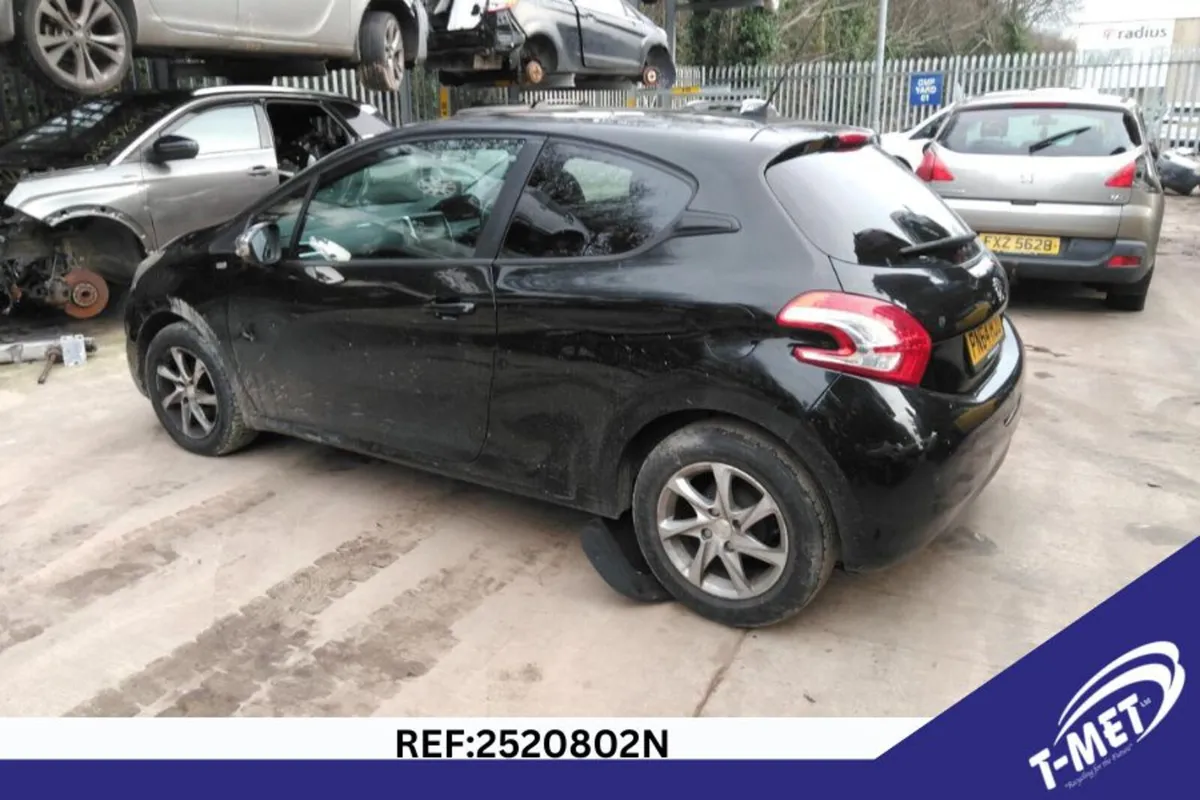2014 PEUGEOT 208 BREAKING FOR PARTS - Image 3