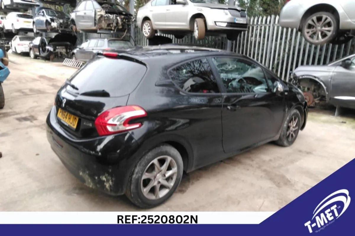 2014 PEUGEOT 208 BREAKING FOR PARTS - Image 4