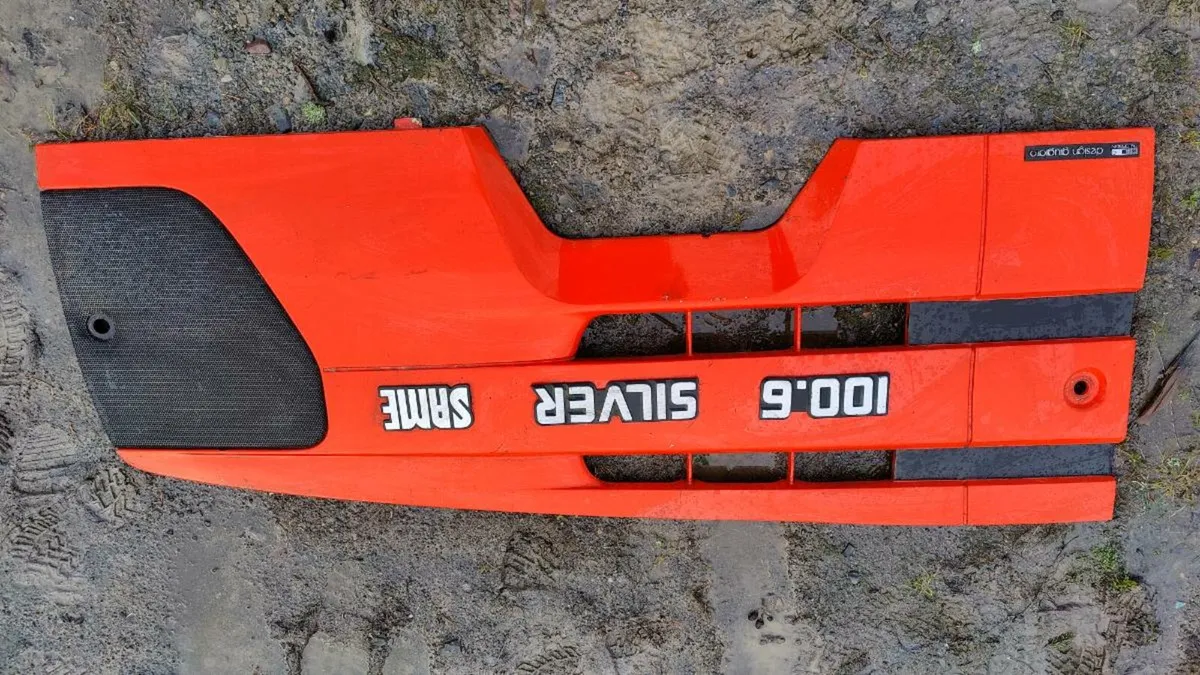 Same Silver 100.6 Engine side panels - Image 2
