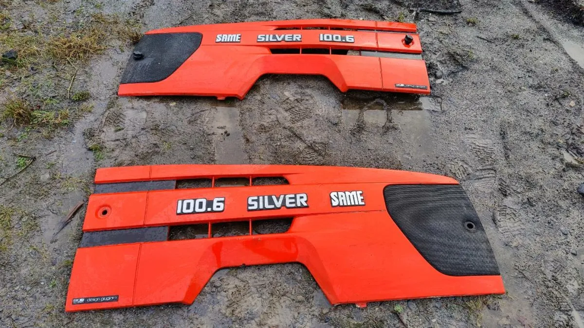 Same Silver 100.6 Engine side panels - Image 3