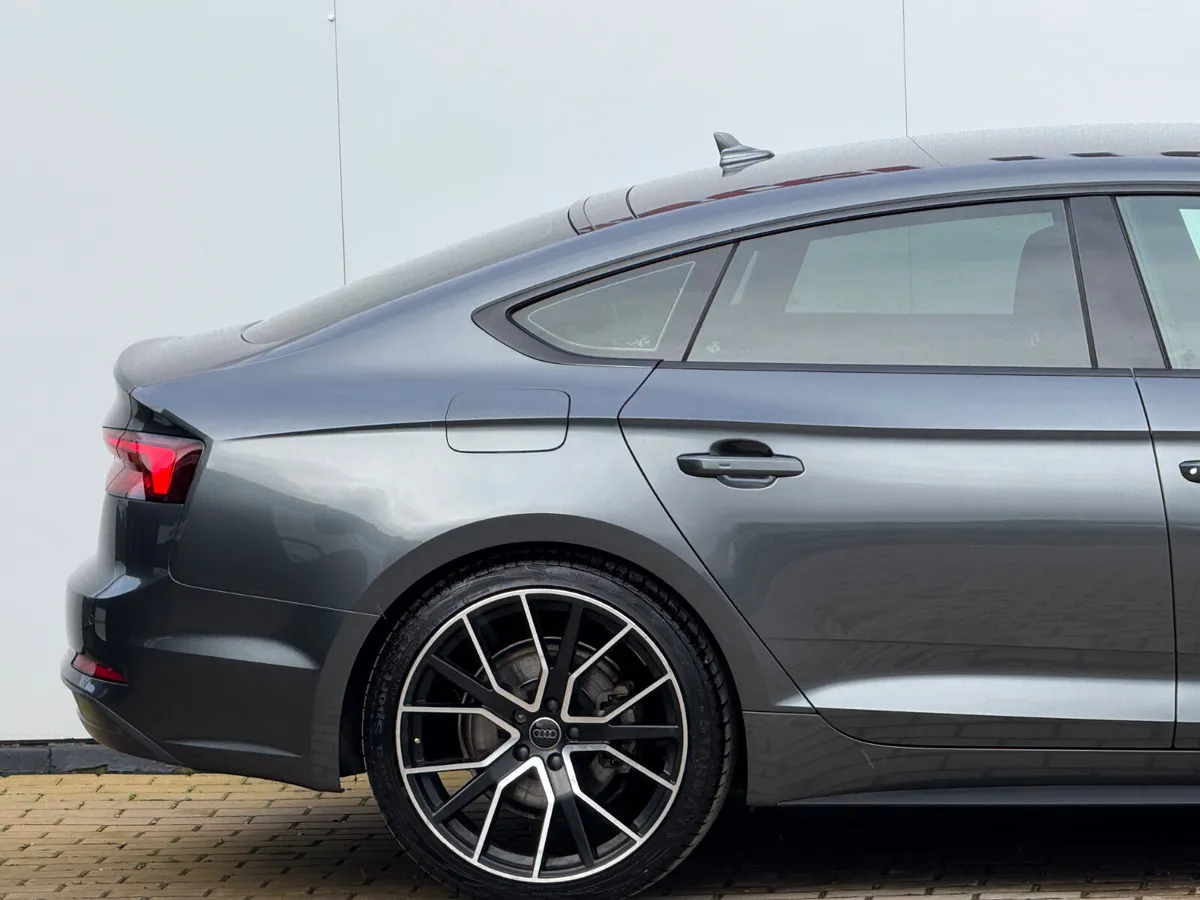192 AUDI A5 40 TDI S-Line Ultra - Image 3