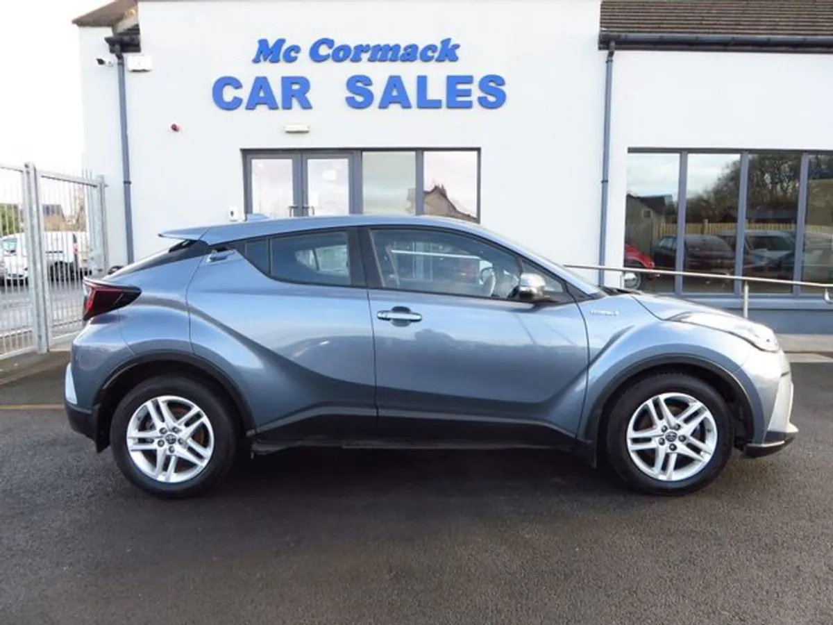 Toyota C-HR Icon - Image 2