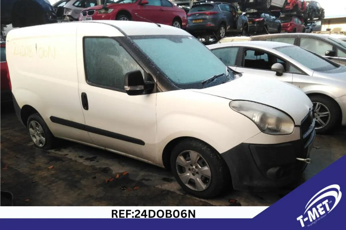 2011 FIAT DOBLO BREAKING FOR PARTS - Image 2