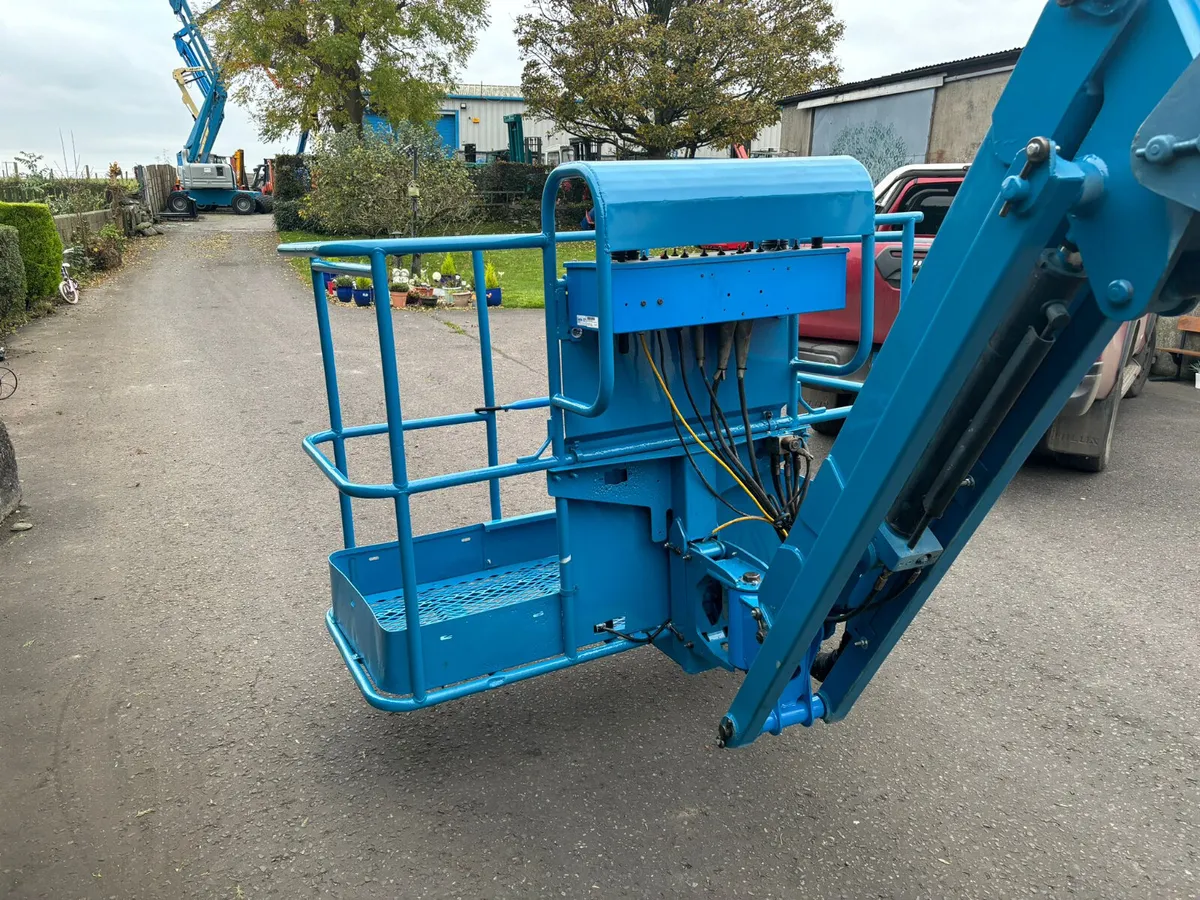 Genie S45 boom lift - Image 3