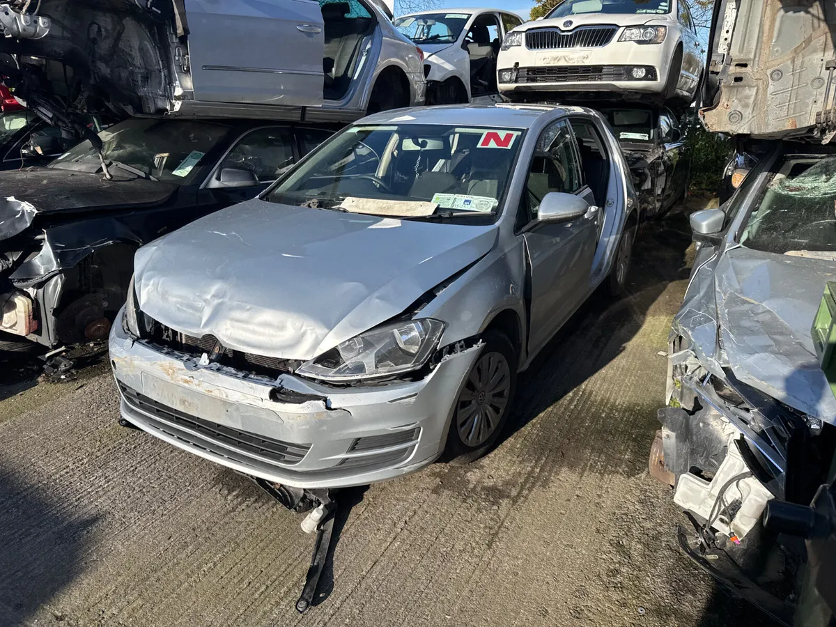 2014 VW GOLF 1.6 TDI BREAKING