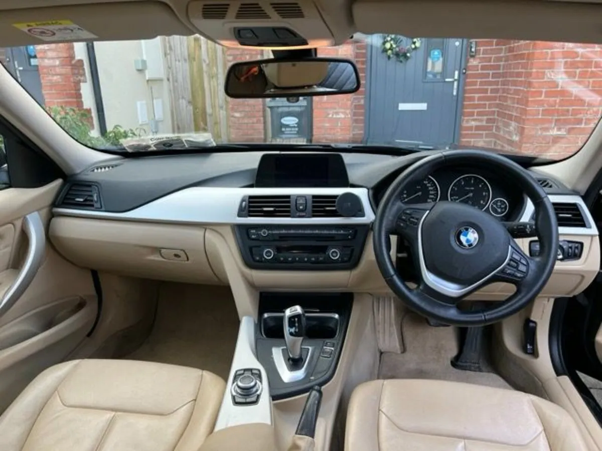 BMW 3-Series 2014 Automatic, highly Fuel Efficient - Image 3