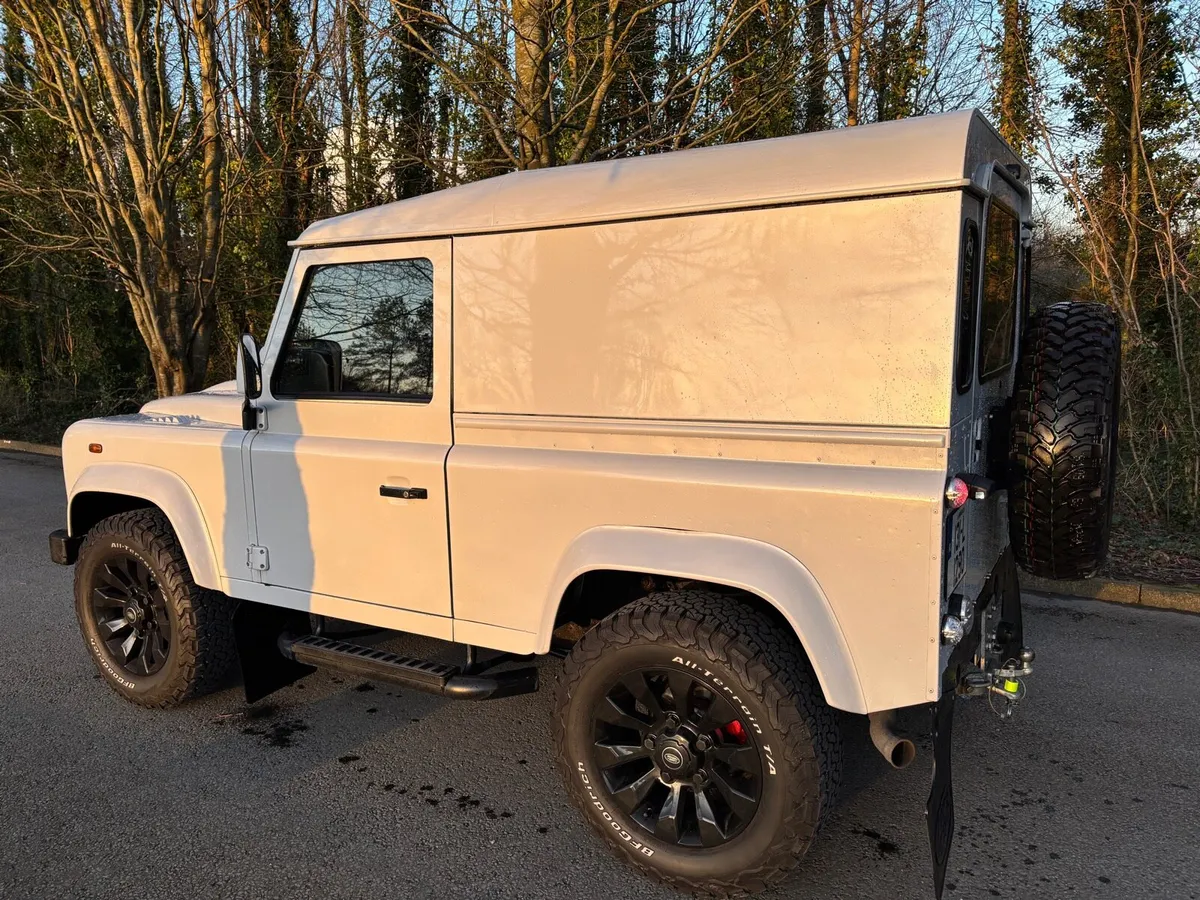Landrover Defender 90 …updated - Image 4