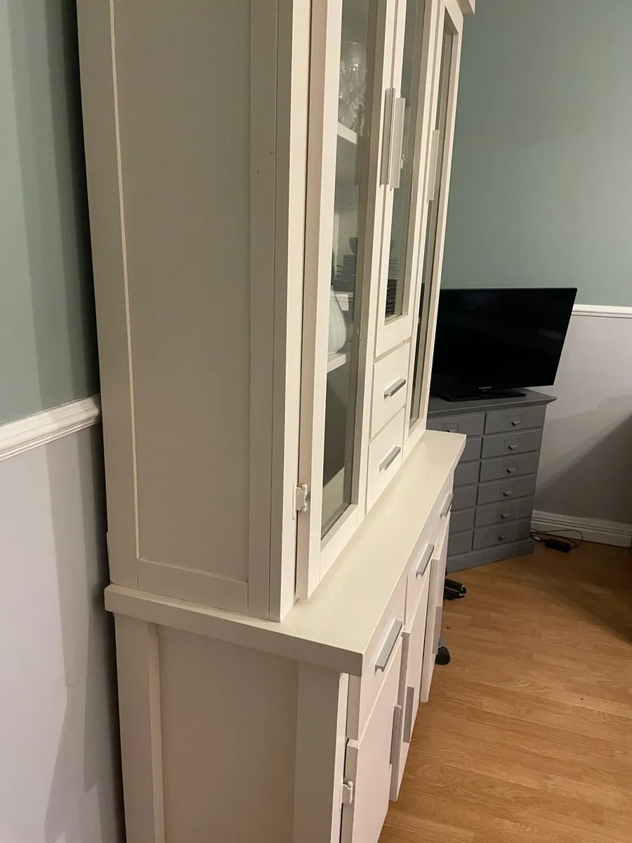 Kitchen dresser - Image 2