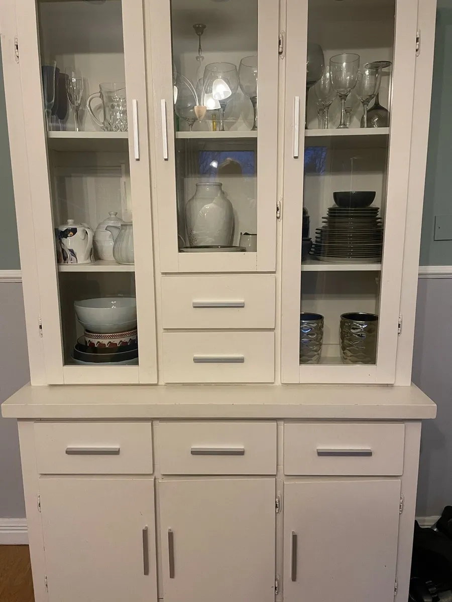 Kitchen dresser - Image 3