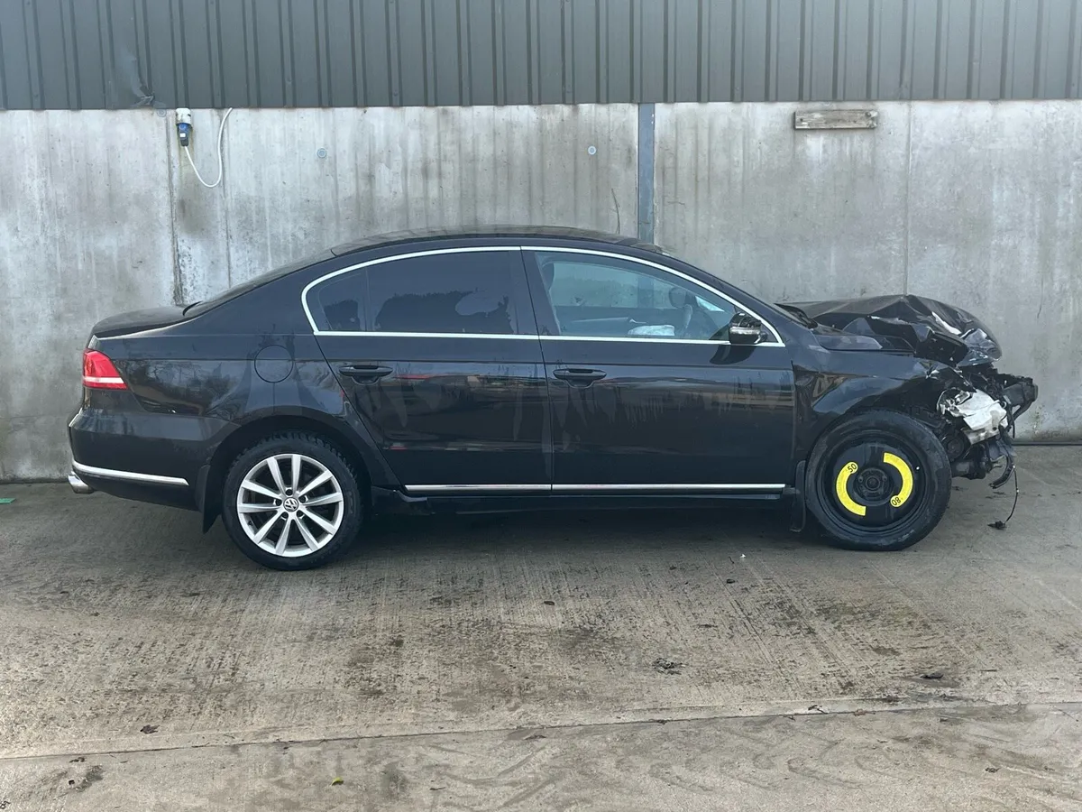 2014 VW Passat for parts - Image 1