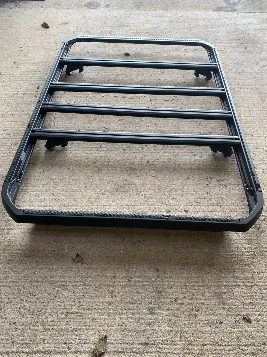 Thule Roof rack - Image 3