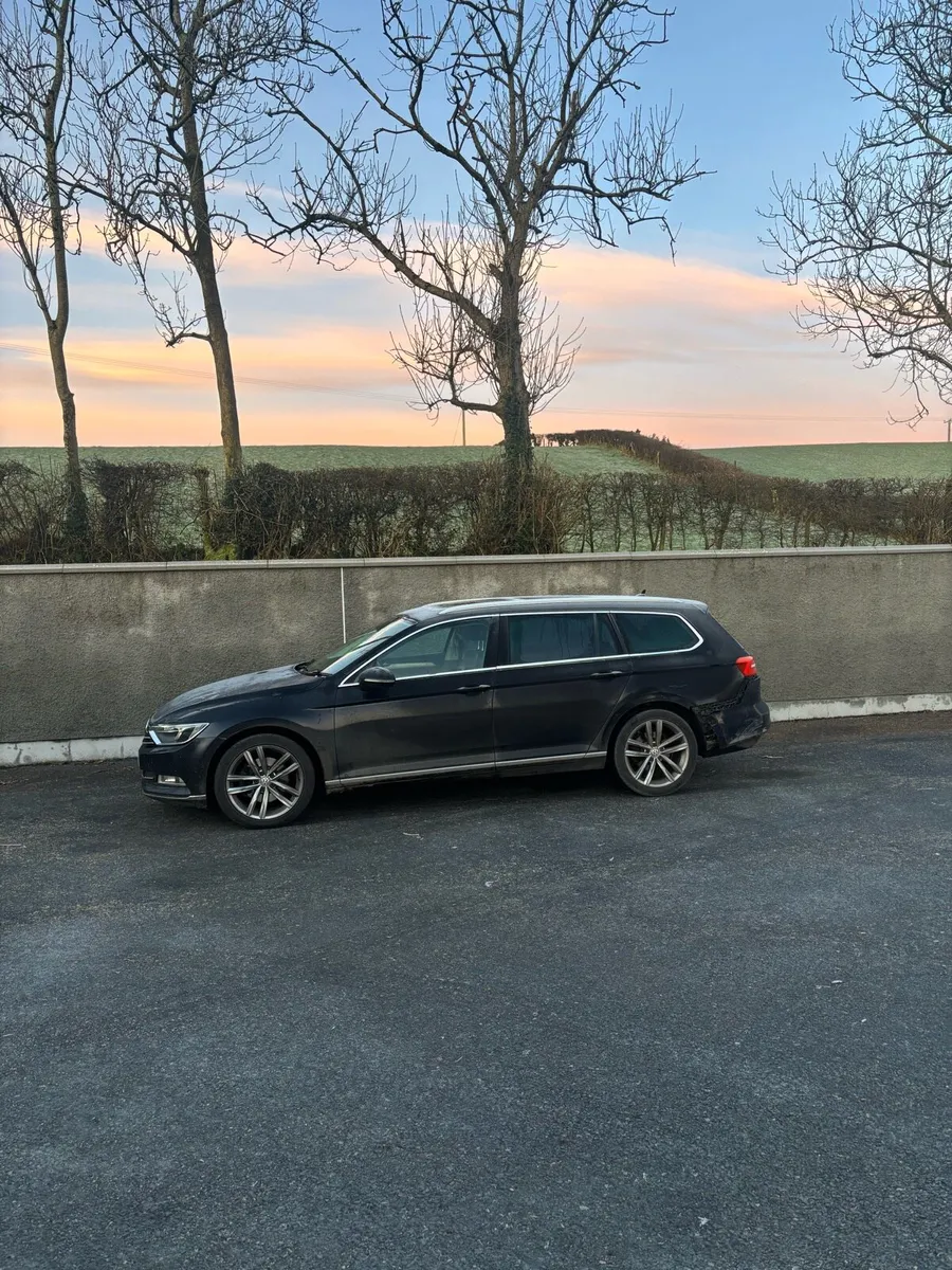 For breaking Volkswagen Passat - Image 2