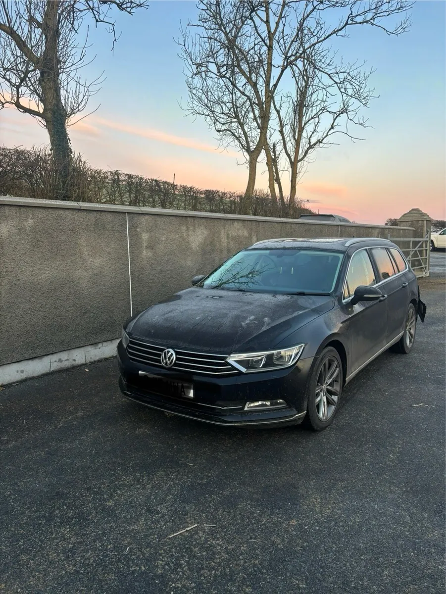 For breaking Volkswagen Passat - Image 1