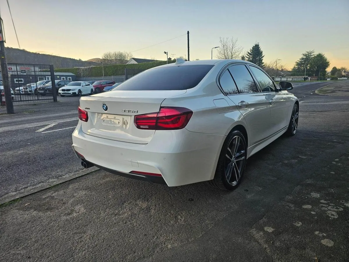 BMW 3 Series 3.0 335d M Sport Shadow Edition Auto - Image 4