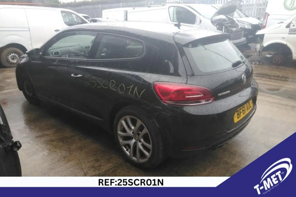 2011 VOLKSWAGEN SCIROCCO BREAKING FOR PARTS - Image 3