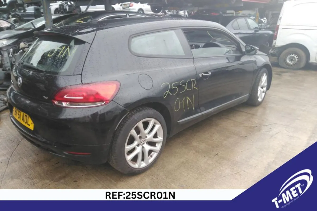 2011 VOLKSWAGEN SCIROCCO BREAKING FOR PARTS - Image 4