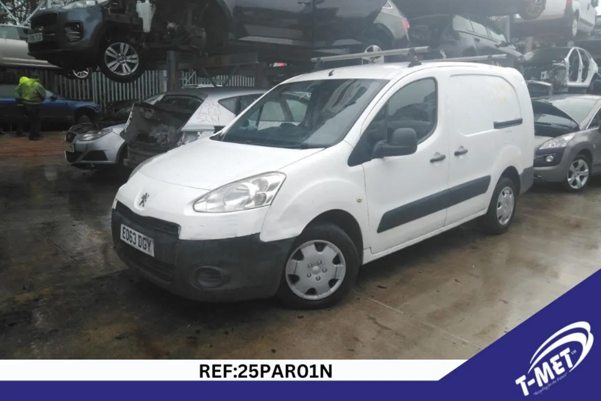2013 PEUGEOT PARTNER BREAKING FOR PARTS - Image 1
