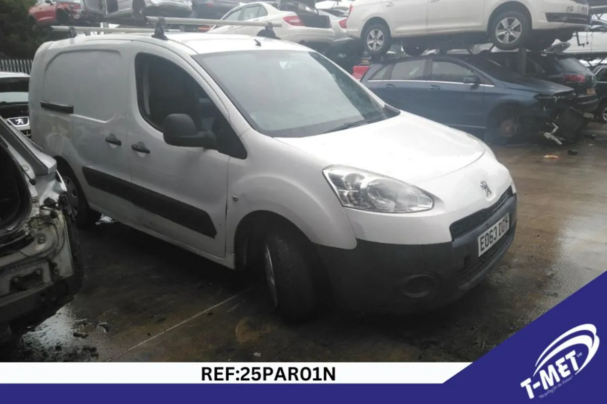 2013 PEUGEOT PARTNER BREAKING FOR PARTS - Image 2