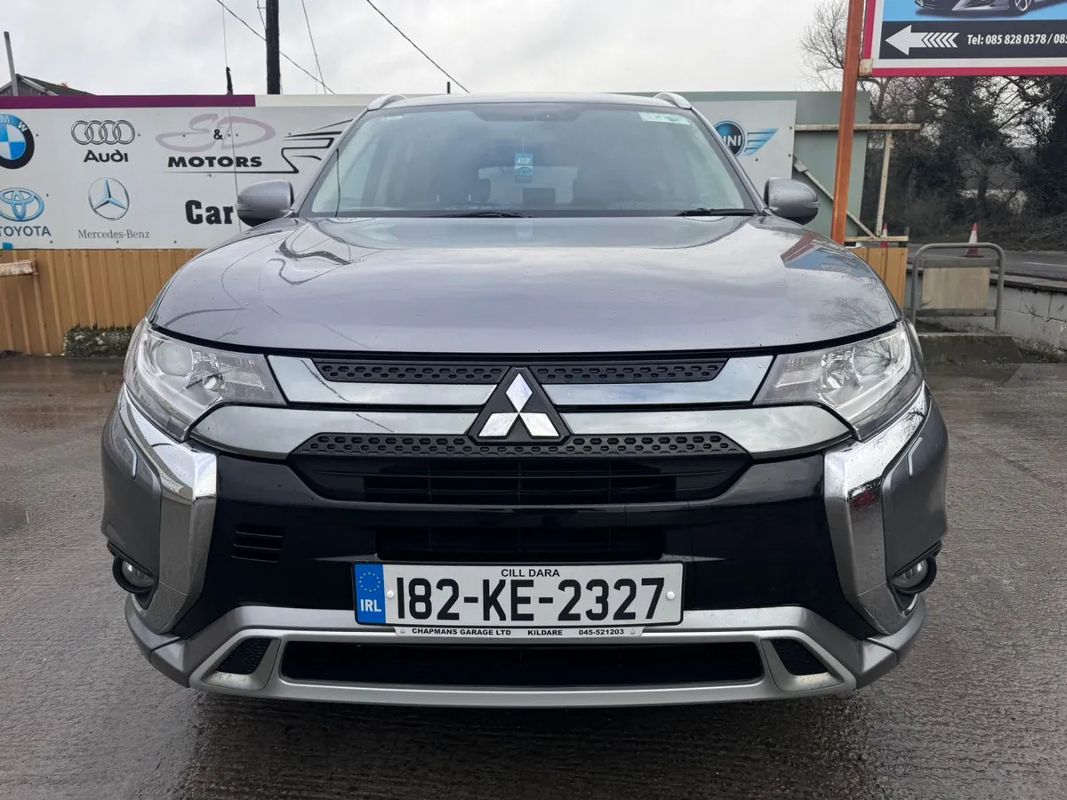 182 Mitsubishi Outlander 2.4 221BHP PHEV AUTO - Image 4