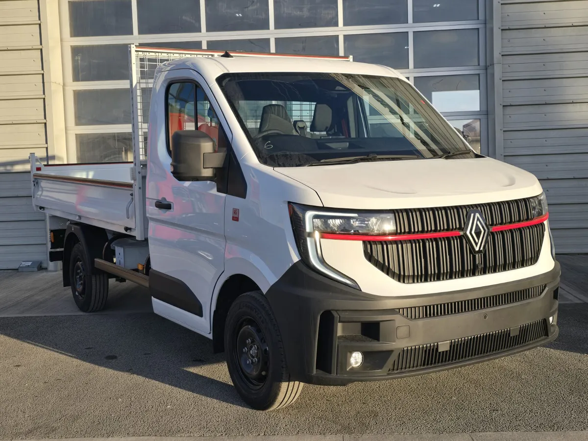 Renault Master JPM Tipper - Image 1