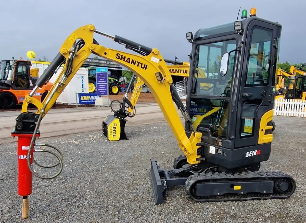 JAB Rockbreakers 0.8 Ton - 3 Ton - Image 4