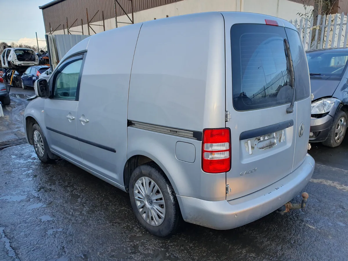 14 VOLKSWAGEN CADDY  1.6 TDI (CAYD) FOR BREAKING - Image 4