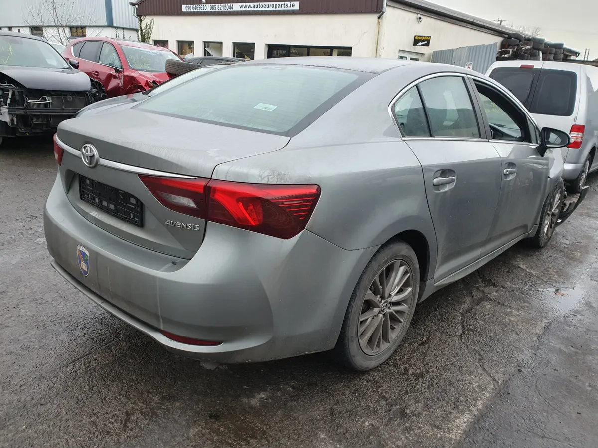 18 TOYOTA AVENSIS  2.0 D (N47) FOR BREAKING - Image 3