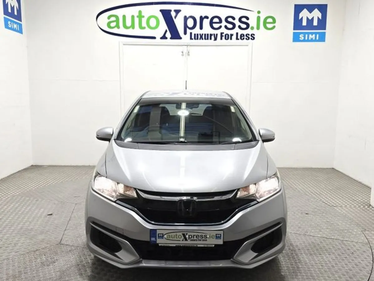 Honda Fit Hybrid F Automatic  Reversing Camera - Image 3