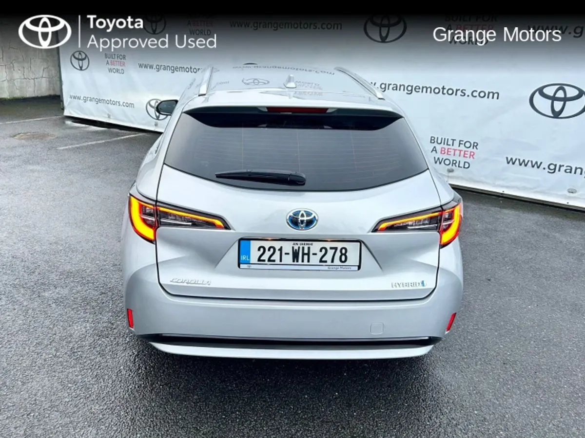 Toyota Corolla Hybrid 1.8 Luna Ts(estate) 5DR Auto - Image 4