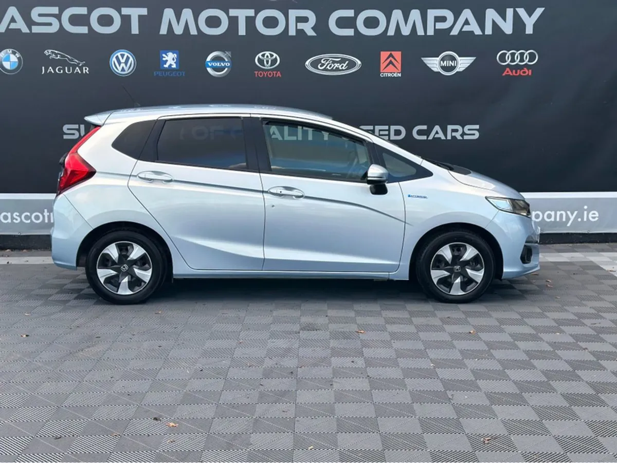 Honda Fit 1.5 - Image 1