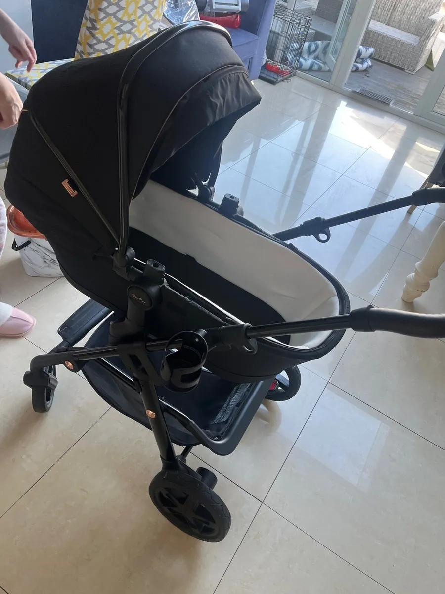 Silvercross pram - Image 3