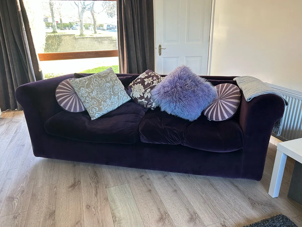 2 Luxury Velvet Couches - Image 1