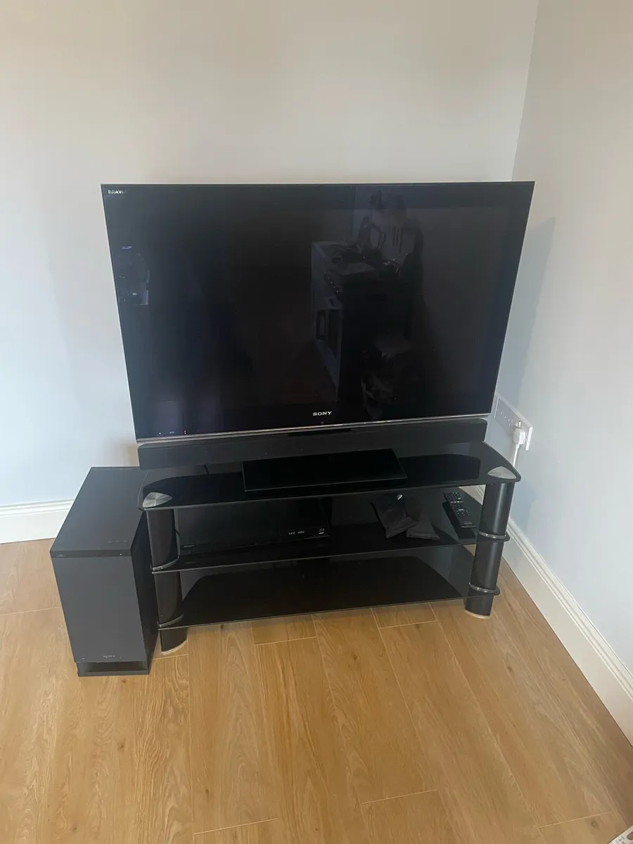 Home cinema,3D Tv , 3D blue ray player, subwoofer - Image 2