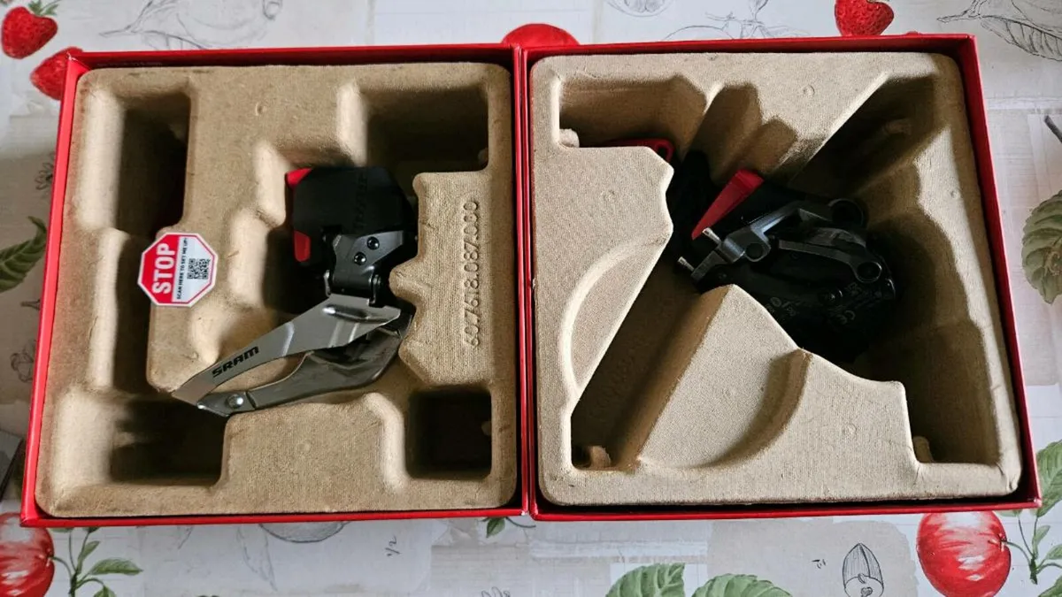 Sram rival etap AXS 12 speed derailleurs - Image 2