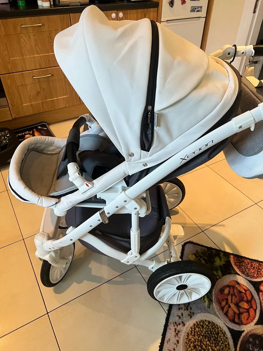 Travel system expander Xenon 3in1 plus ISOFIXbase - Image 4