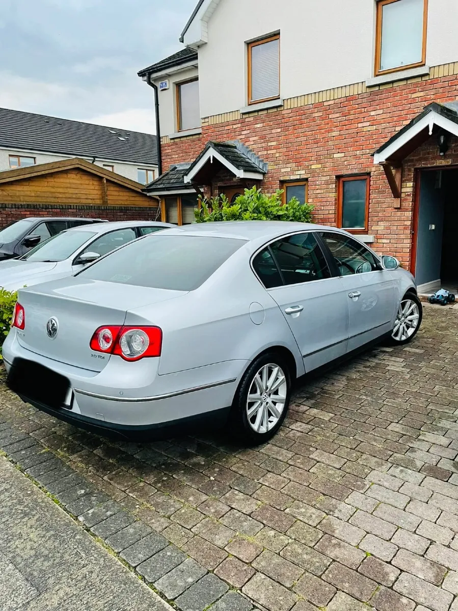 Volkswagen Passat 2008 2.0ltr TDI Highline - Image 2